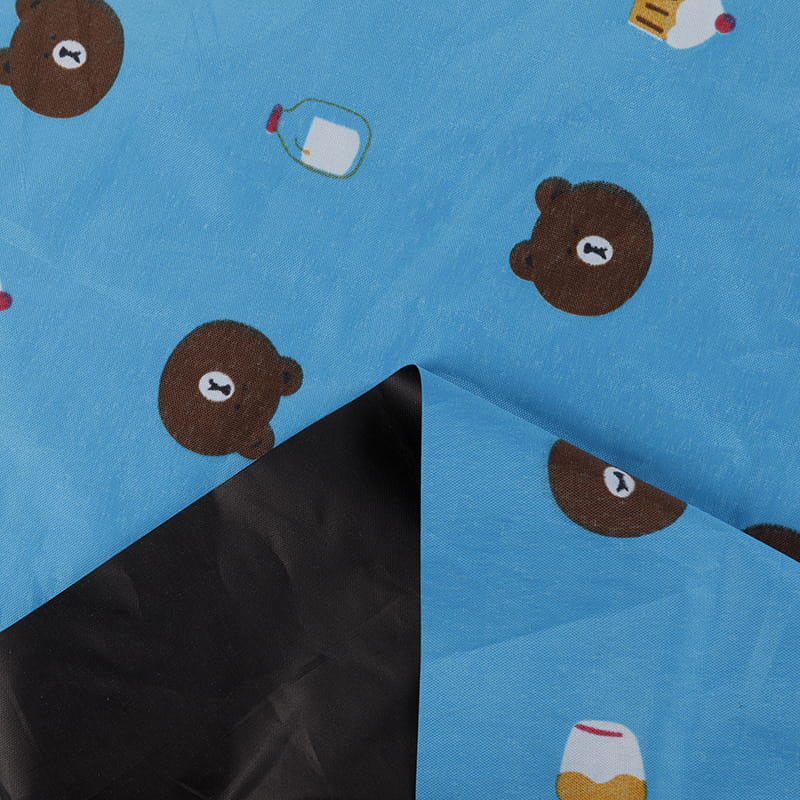 Pongee cu acoperire neagră